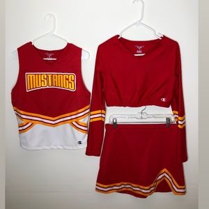 I am selling this Cheer uniform